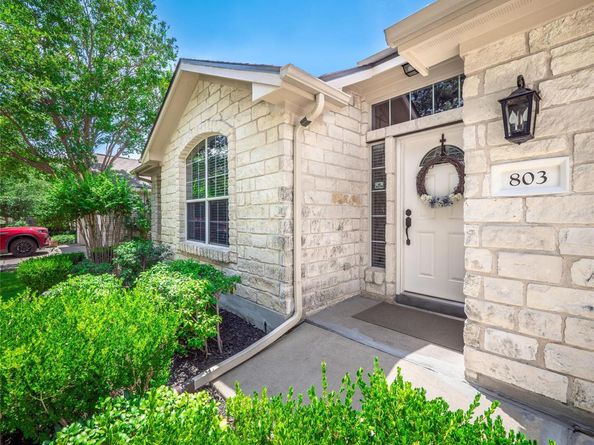 803 Broken Trace CT, Round Rock TX 78665