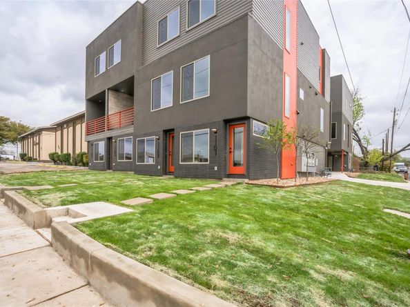 700 Denson DR 1101, Austin TX 78752
