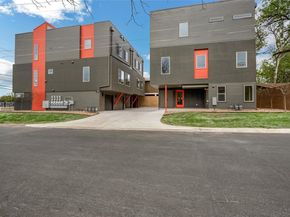 700 Denson DR 1101, Austin TX 78752