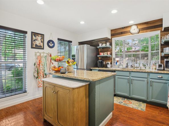 705 Canyon Bend RD, Pflugerville TX 78660