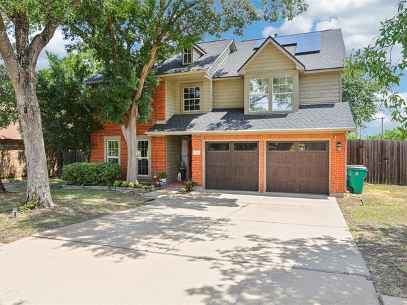 705 Canyon Bend RD, Pflugerville TX 78660