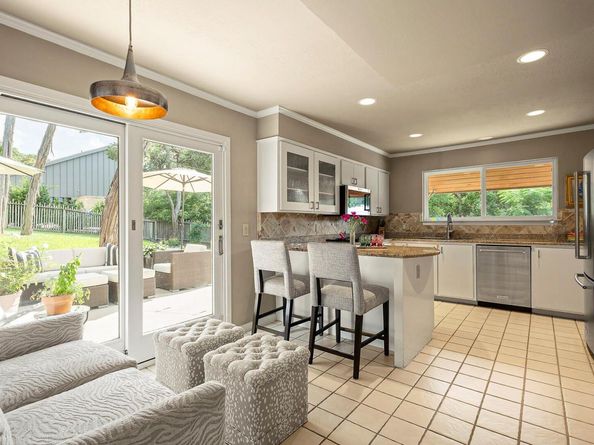 2602 Toro Canyon RD, Austin TX 78746