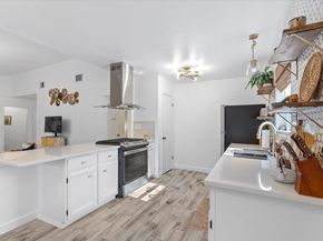 2705 Deeringhill DR, Austin TX 78745