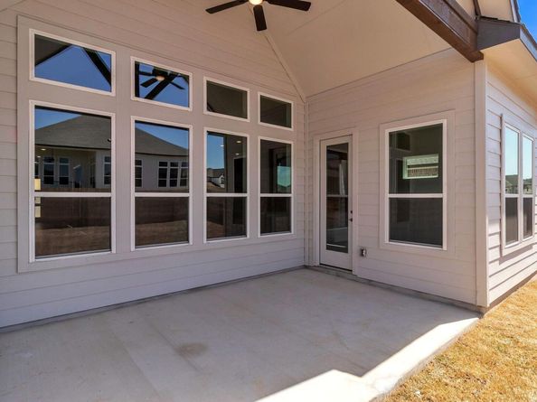 345 Olinda WAY, Liberty Hill TX 78642
