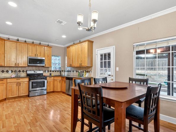 3811 Hawk View ST, Round Rock TX 78665