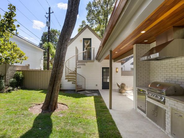 2521 Harris BLVD, Austin TX 78703