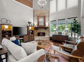 208 Santaluz LN, Austin TX 78732