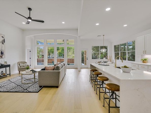 7017 Viridian LN, Austin TX 78739