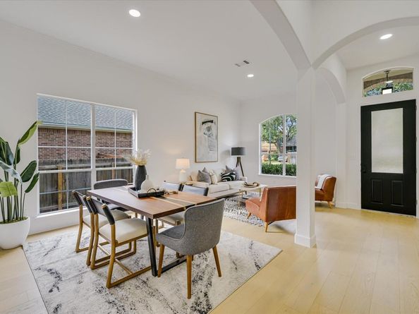 7017 Viridian LN, Austin TX 78739