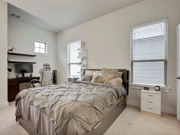 13001 Hymeadow DR 39, Austin TX 78729