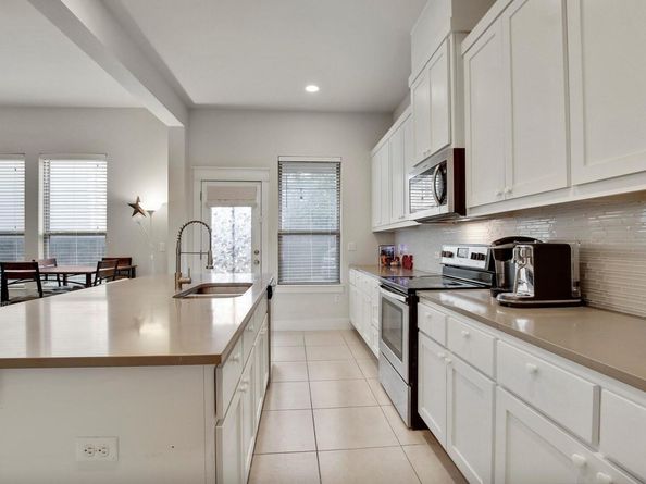 13001 Hymeadow DR 39, Austin TX 78729