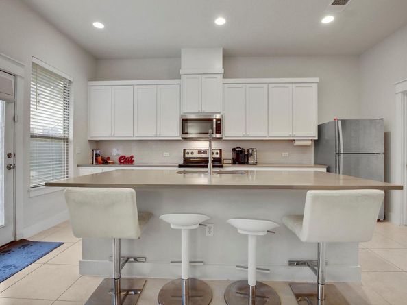 13001 Hymeadow DR 39, Austin TX 78729