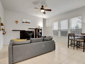 13001 Hymeadow DR 39, Austin TX 78729
