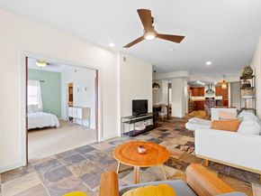 1812 West Ave 302, Austin TX 78701