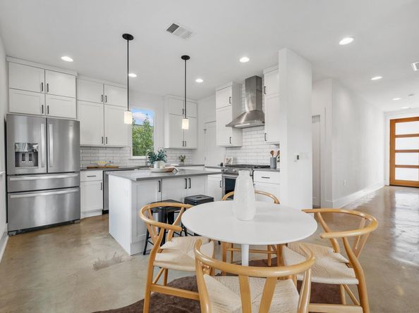 5000 Baker ST, Austin TX 78721