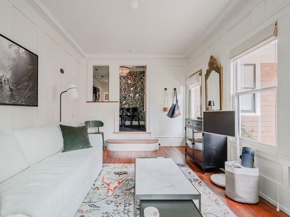 904 Avondale-A RD, Austin TX 78704