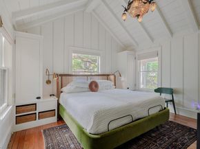 904 Avondale-A RD, Austin TX 78704