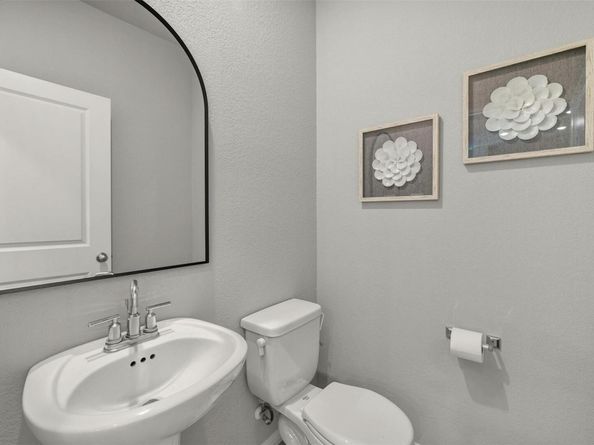 19004 Quebrada DR, Pflugerville TX 78660