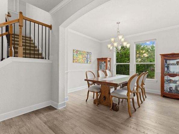 615 Glacial Stream LN, Cedar Park TX 78613