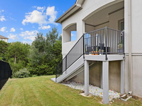 615 Glacial Stream LN, Cedar Park TX 78613