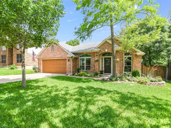 8013 Doe Meadow DR, Austin TX 78749