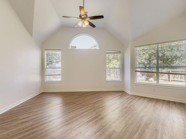 1404 Hidden Glen DR, Round Rock TX 78681