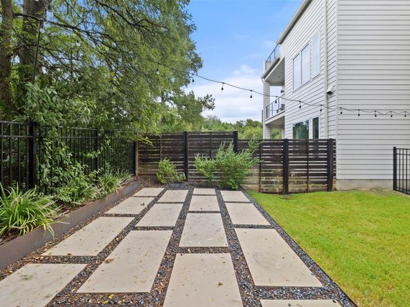 5202 Pink Poppy PASS, Austin TX 78735
