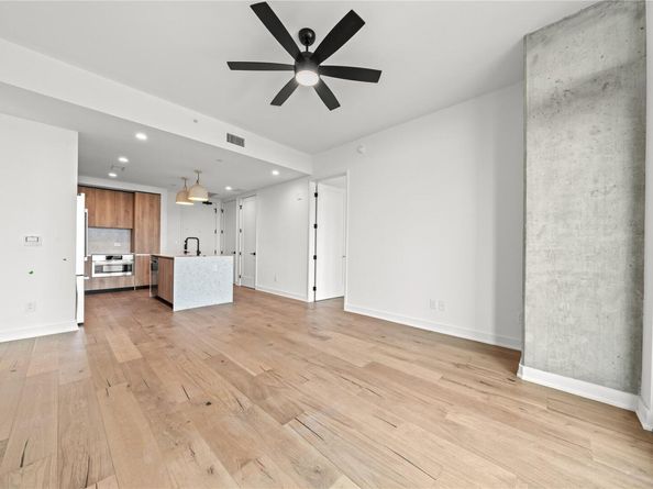 84 East Ave 2403, Austin TX 78701