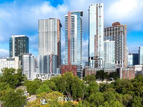 84 East Ave 2403, Austin TX 78701