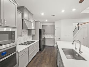 424 Spindrift LN, Leander TX 78641