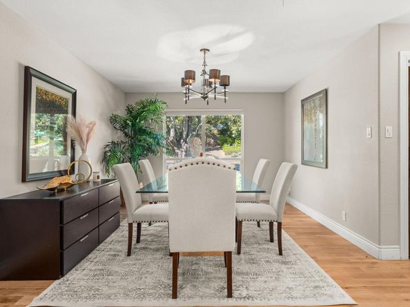 2301 East Side Dr, Austin TX 78704