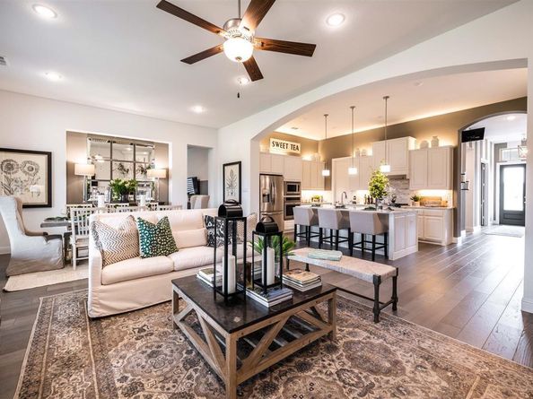 238 Jates Field BND, Liberty Hill TX 78642