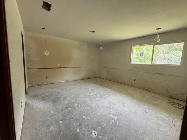 11302 Eubank DR, Austin TX 78758