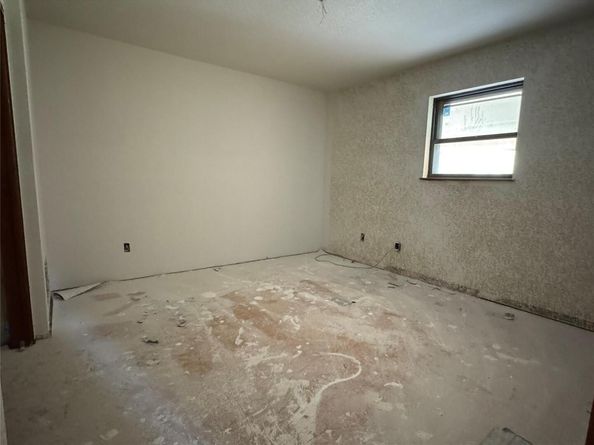 11302 Eubank DR, Austin TX 78758