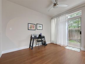 12287 Abbey Glen LN D1, Austin TX 78753