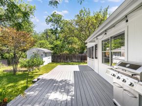 8800 Parkfield DR, Austin TX 78758