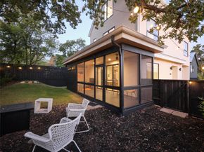1200 Greenwood Ave, Austin TX 78721