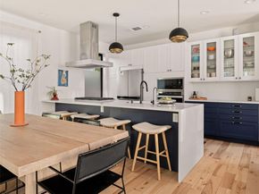 1200 Greenwood Ave, Austin TX 78721