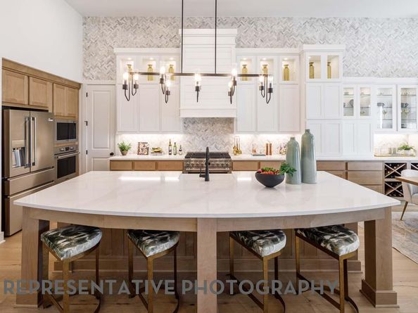 256 Jates Field BND, Liberty Hill TX 78642