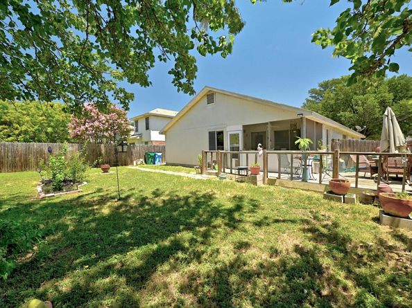 17502 Salt Flat LN, Round Rock TX 78664