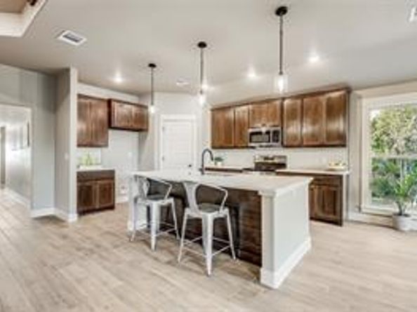 2605 Truman DR, Lago Vista TX 78645