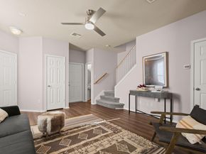 9201 Brodie LN 602, Austin TX 78748
