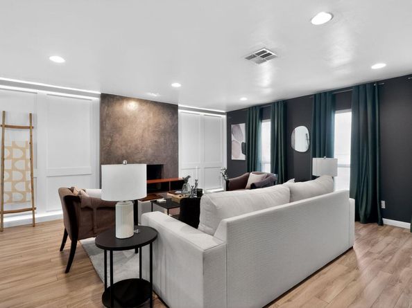 12329 Deerbrook TRL, Austin TX 78750