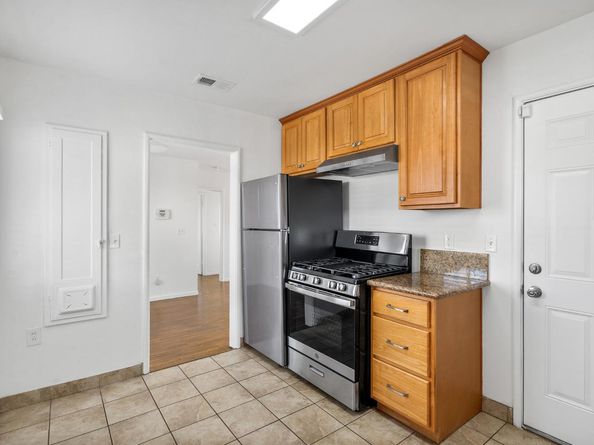 458 Spring Street, Richmond CA 94804