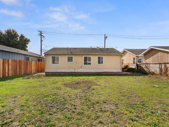 458 Spring Street, Richmond CA 94804