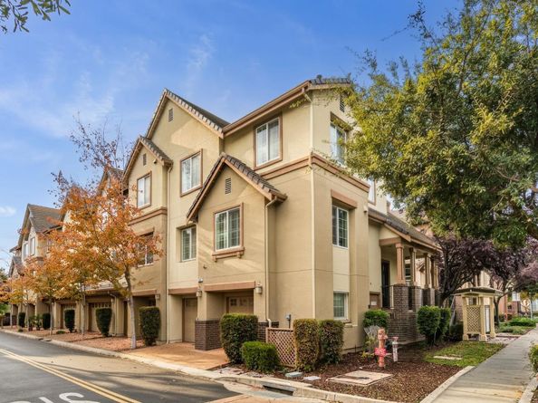 1051 Sapphire Terrace, Union City CA 94587