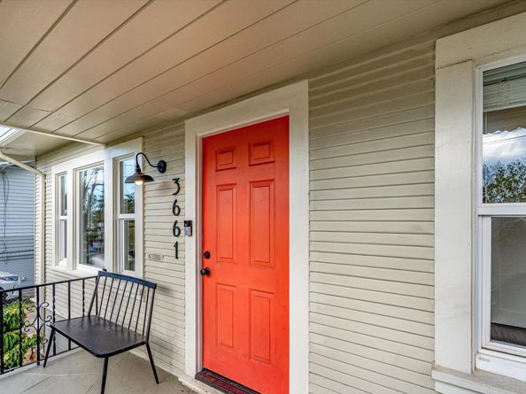 3661 Loma Vista Avenue, Oakland CA 94619