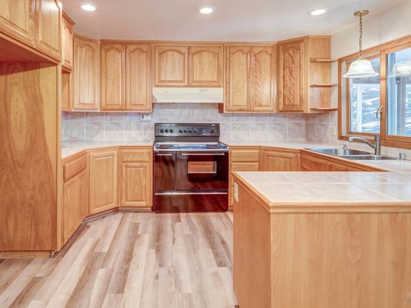 5115 Alhambra Valley Road, Martinez CA 94553