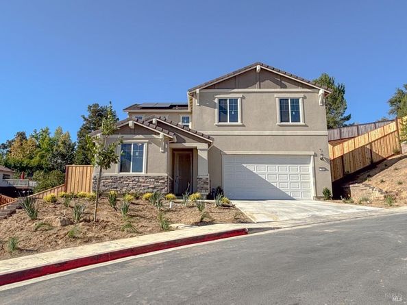 31 DeNova Lane, Martinez CA 94553