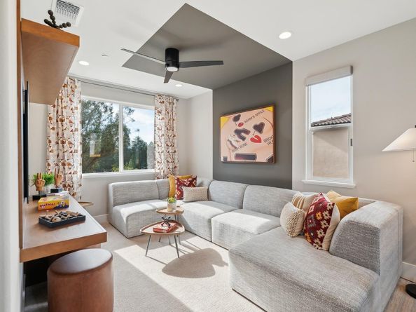 31 DeNova Lane, Martinez CA 94553